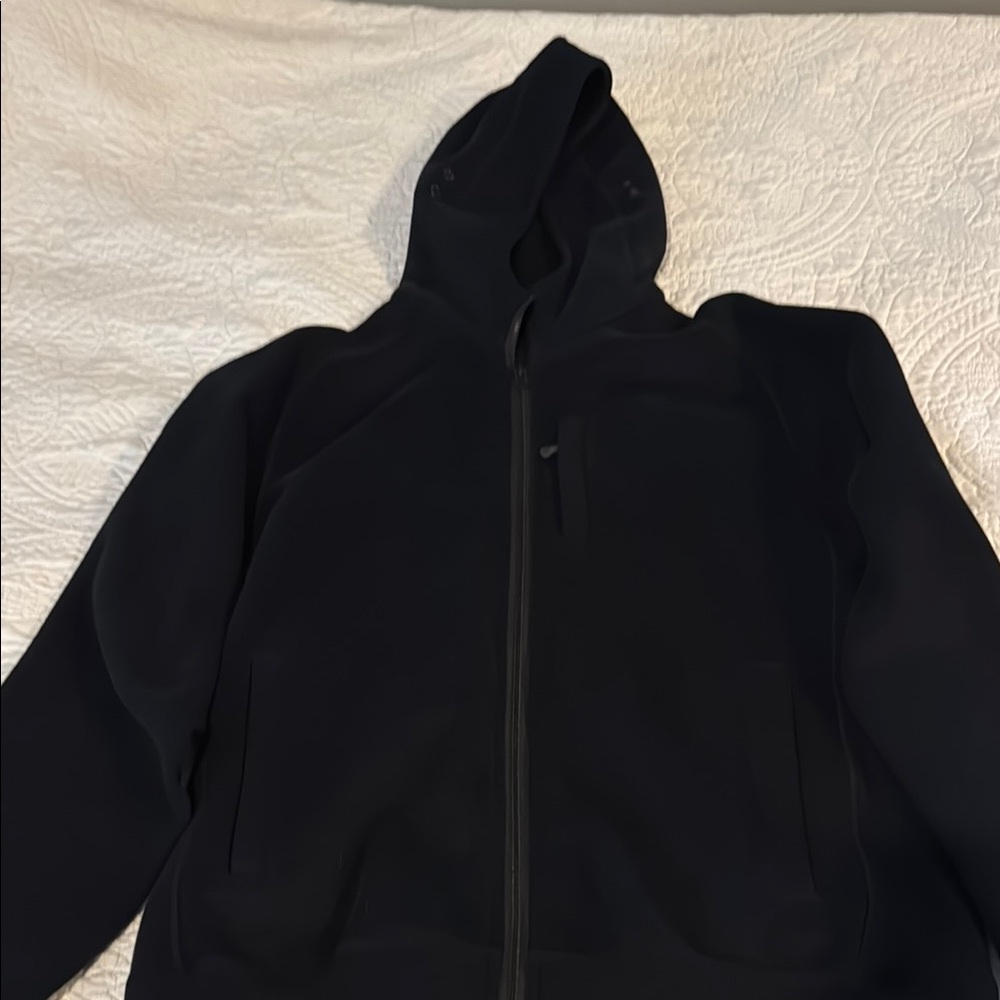Lululemon Men's Black Jacket Size Large